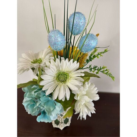 Spring & Easter Floral in lantern, Blue Flowers. - Picture 3 of 6